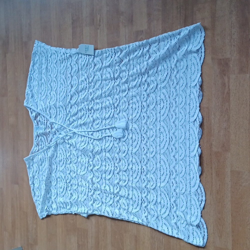 Bathing suit cover up white lace size. 2xlarge